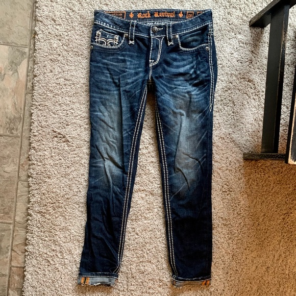 Rock Revival Slim Crop - Picture 3 of 3